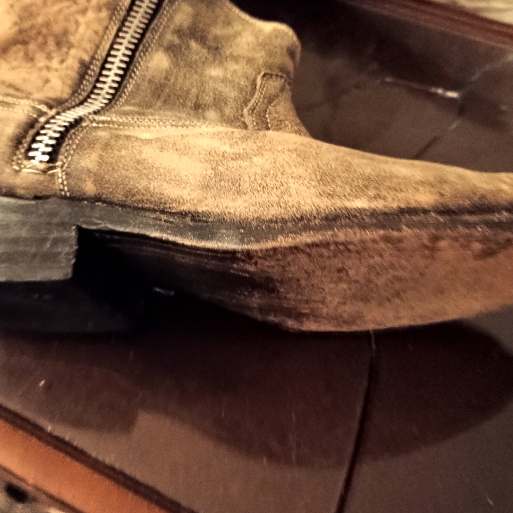 LAURA LEE BRAND LEATHER BOOTS!! MADE IN MEXICO, DISTRESSED LOOK!! - Picture 9 of 11
